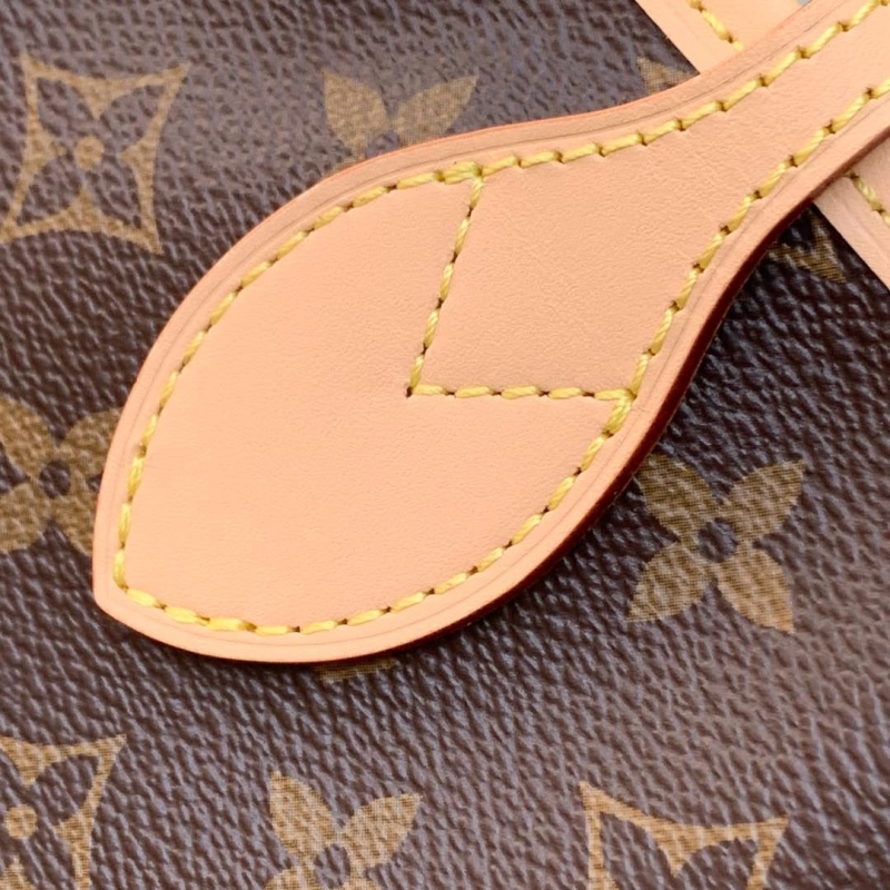 LV Shopping Bags